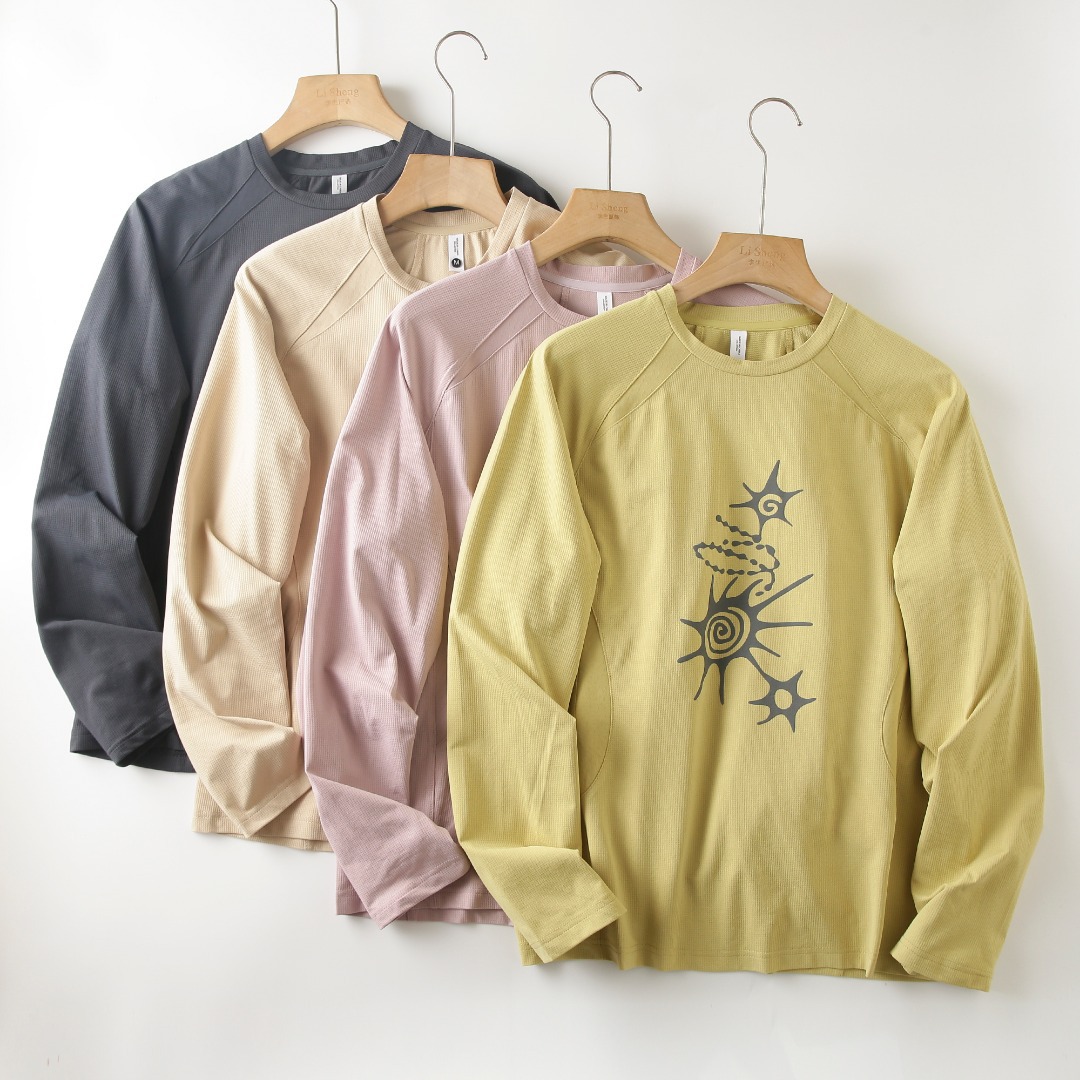 Face Moisturizer - Unisex High-Stretch Breathable Long-Sleeve T-Shirt –