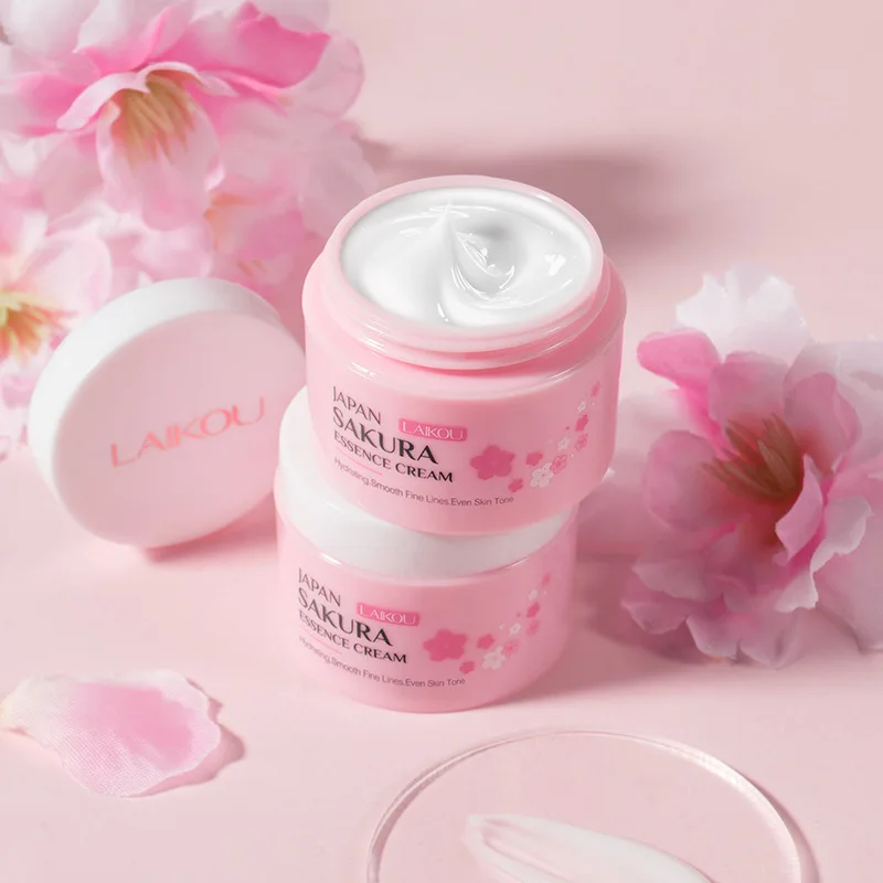 LAIKOU Japan Sakura Essence Cr - огляд і ціна Vitamin C Serum