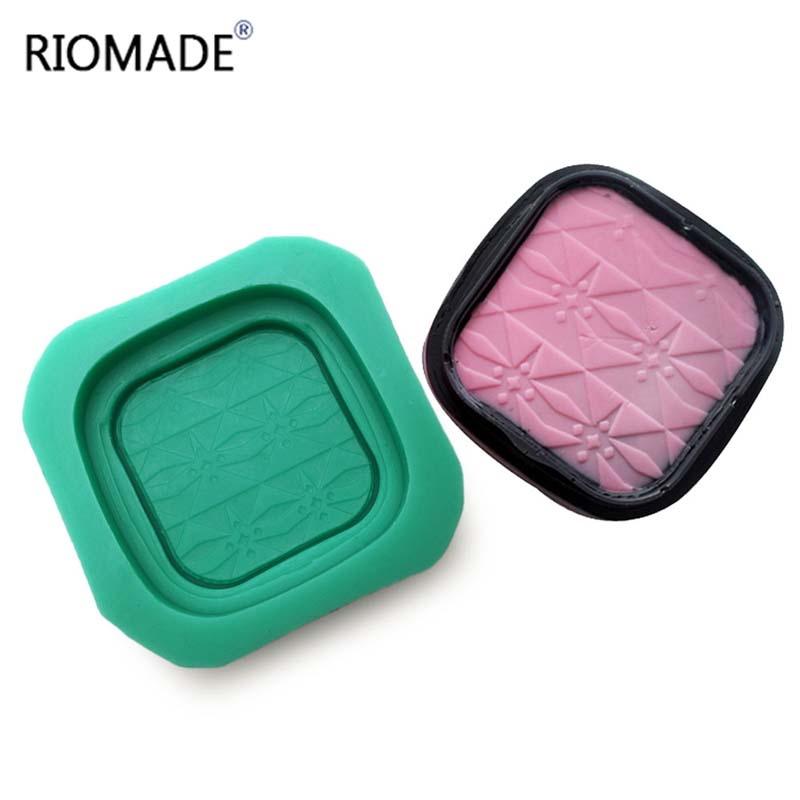 Makeup Tools Lipstick Nail Pol - огляд і ціна Lip Balm